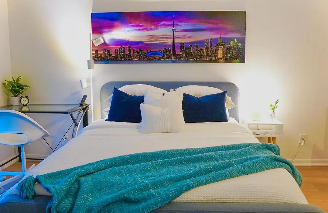 Spacious In The Heart Of Downtown