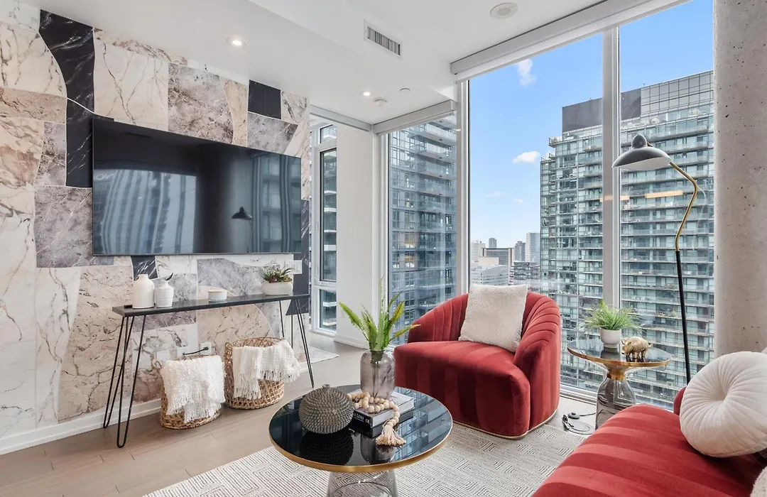 The Aventi - Downtown - Across Tiff Bell Lightbox *