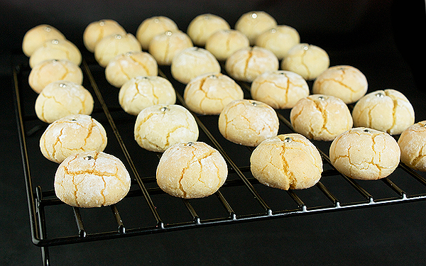 Amaretti Cookies A photo of Amaretti Cookies cooling on a wire rack.